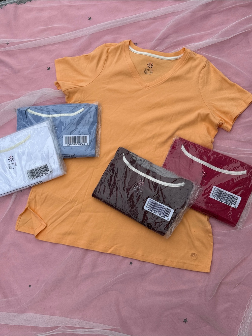ISAAC MIZRAHI LIVE! Essentials V-Neck / Round Neck Tee 1X Pick Your Color NIP